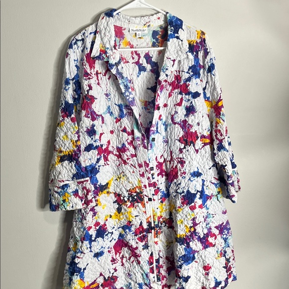 NorthStyle Tops - NorthStyle Multicolor Artistic Jacket